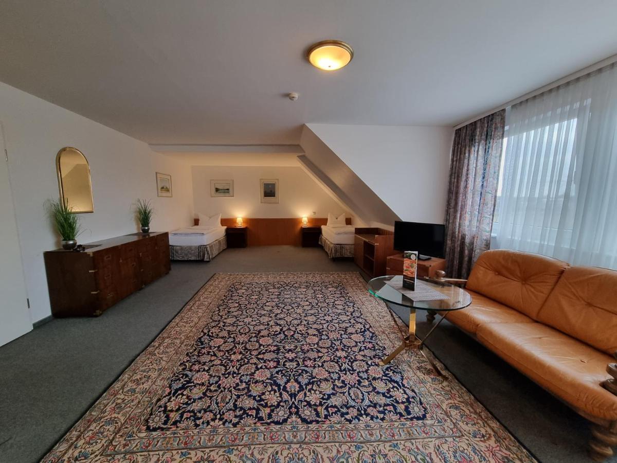Erbenholz Hotel 랏젠 외부 사진